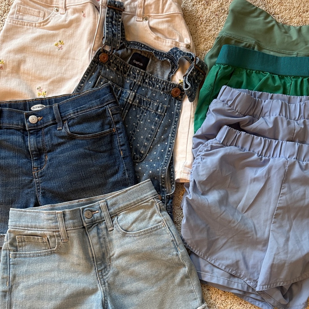 Size L 10/12 Assorted Shorts